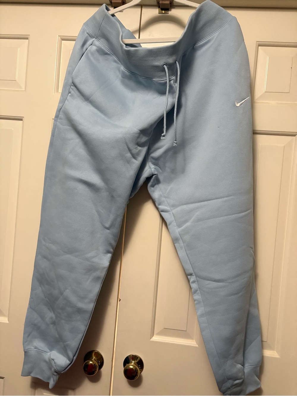 Nike Womens Standard Fit High Rise Baby Blue Fleece Joggers